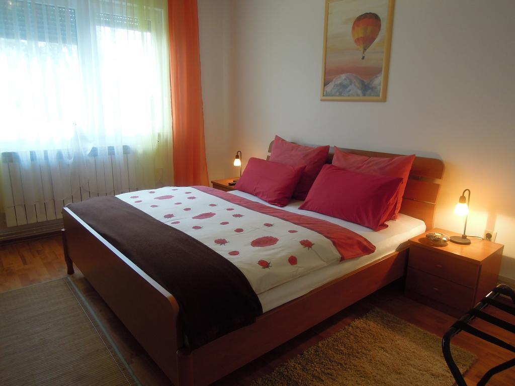Holiday Home Villa Ivan Умаг Стая снимка